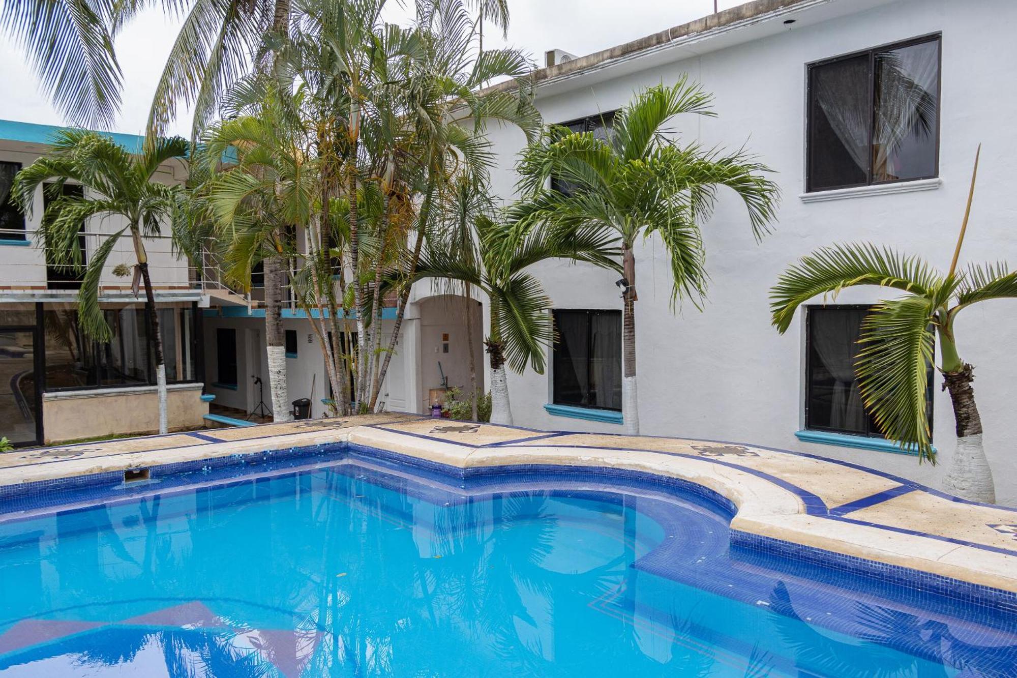 Oyo Hotel Marias,Aeropuerto Internacional De Chetumal Exteriör bild