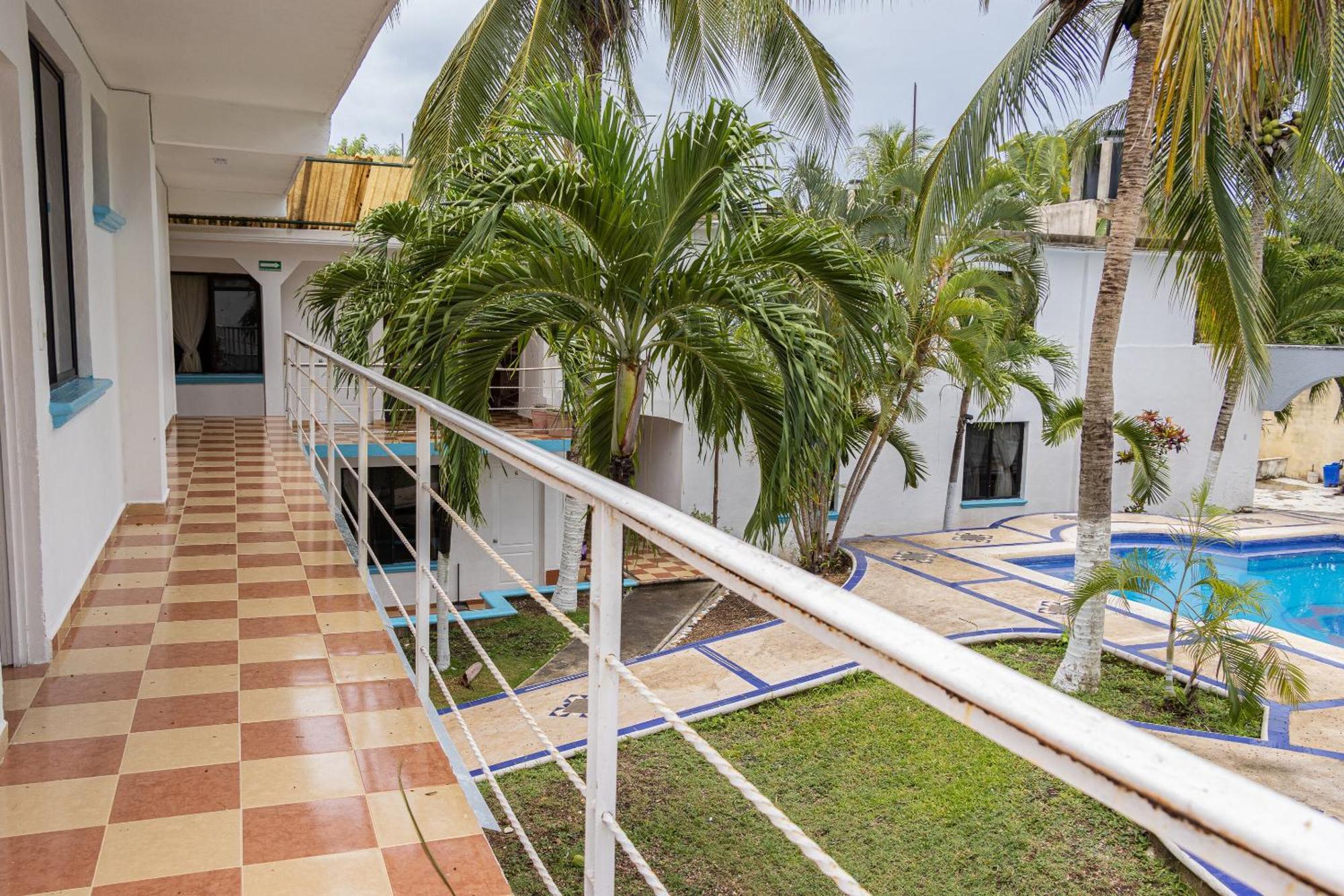 Oyo Hotel Marias,Aeropuerto Internacional De Chetumal Exteriör bild